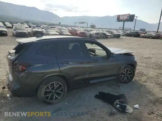 3 Photograph of a damaged car 5UX53DP00R9W62033 BMW X3 2024