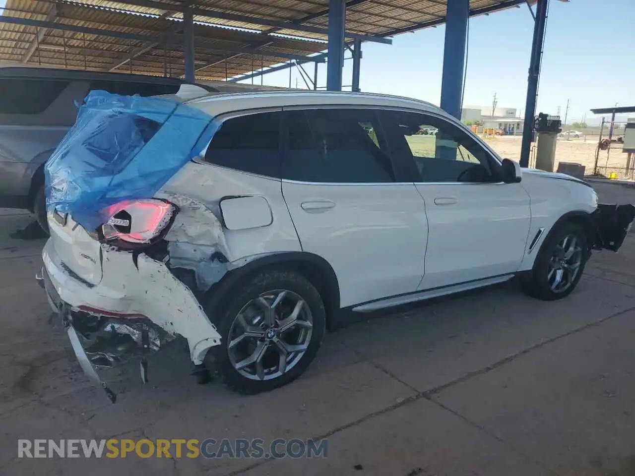 3 fotografías del automóvil dañado 5UX53DP01R9V62605 BMW X3 2024