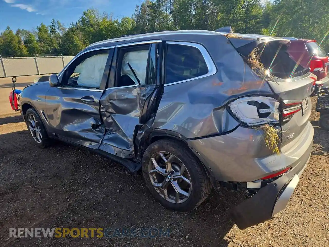 2 Photograph of a damaged car 5UX53DP02R9T51820 BMW X3 2024