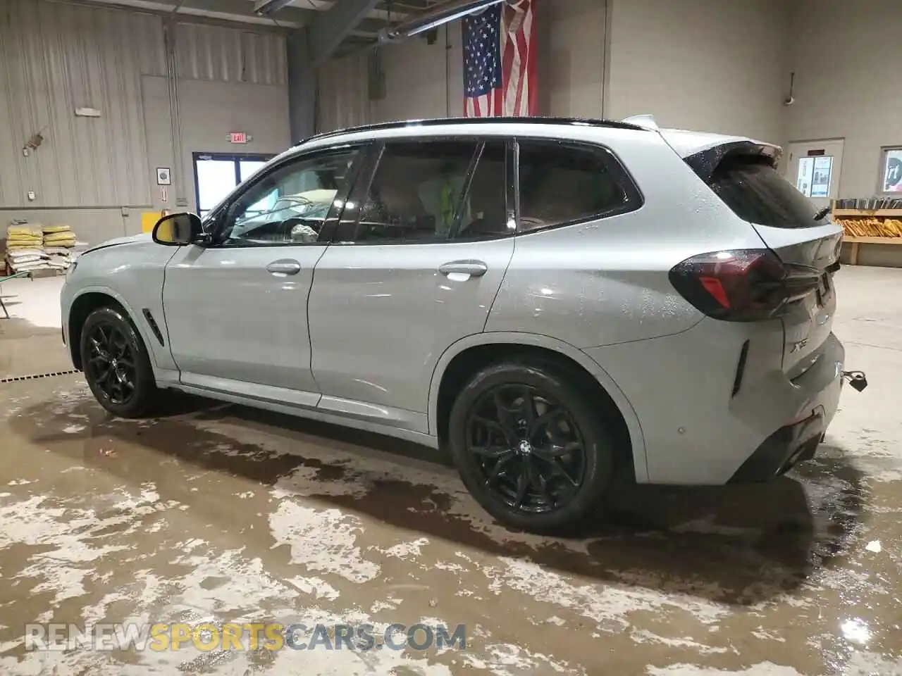 2 Photograph of a damaged car 5UX53DP02R9T86583 BMW X3 2024