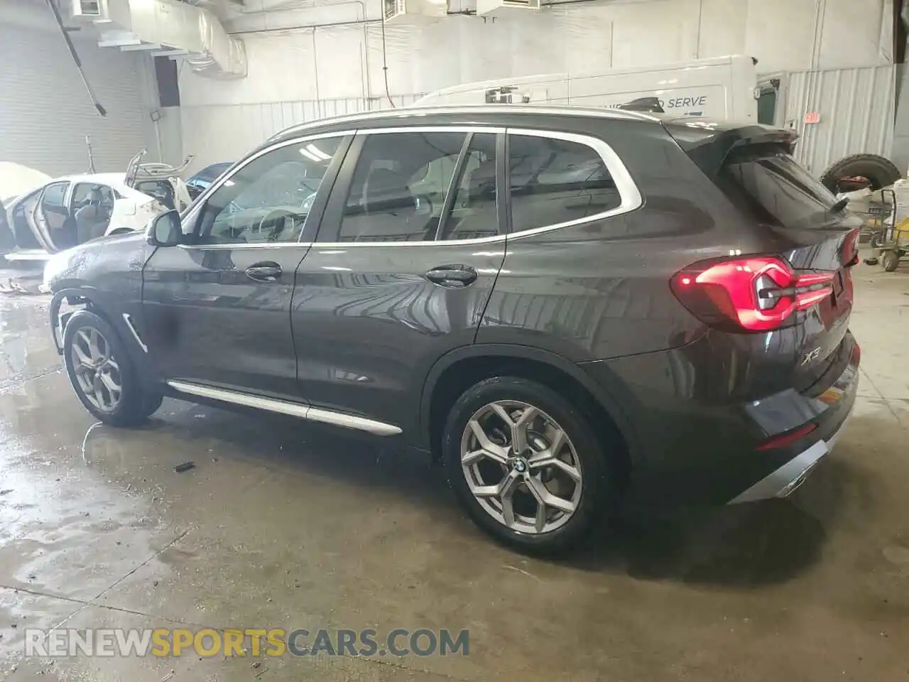2 Photograph of a damaged car 5UX53DP02R9V99064 BMW X3 2024