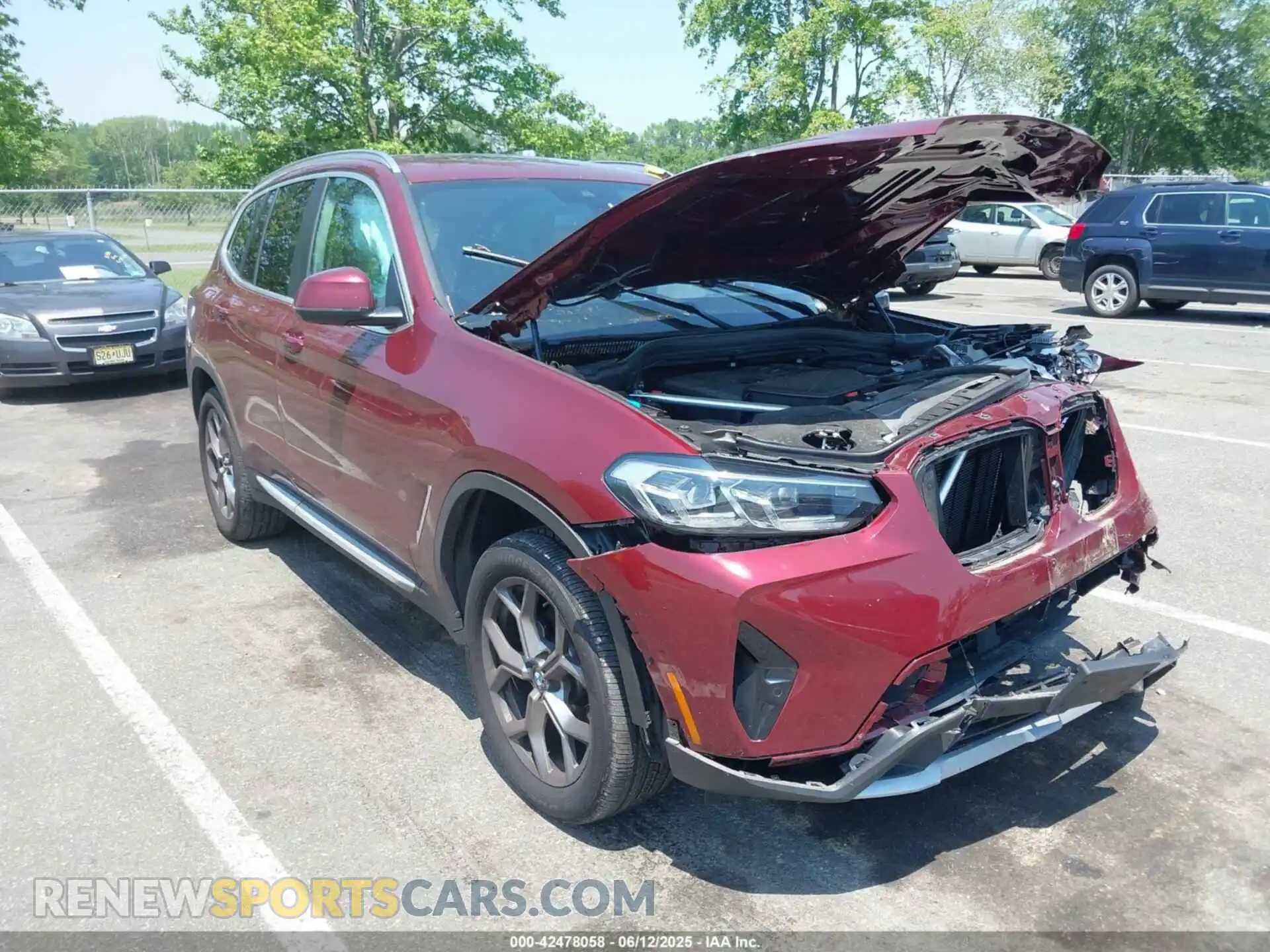 1 Photograph of a damaged car 5UX53DP02R9W30216 BMW X3 2024