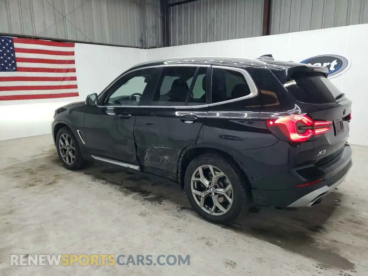 2 Photograph of a damaged car 5UX53DP03R9T88438 BMW X3 2024