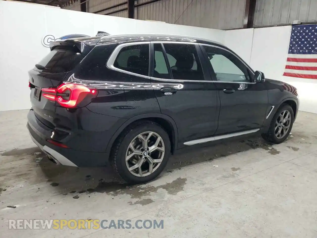 3 Photograph of a damaged car 5UX53DP03R9T88438 BMW X3 2024
