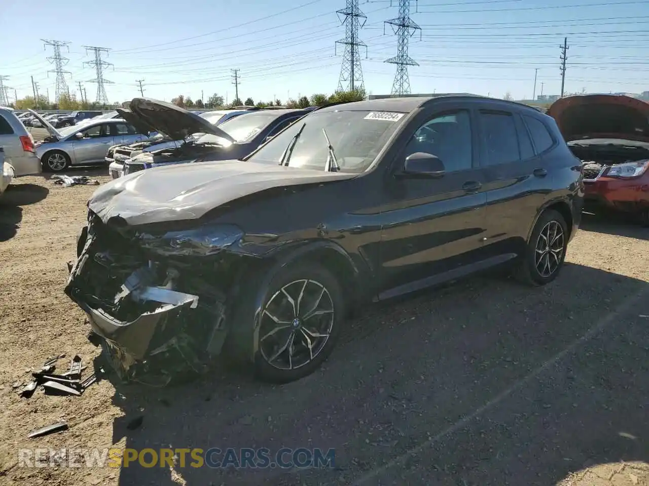 1 Photograph of a damaged car 5UX53DP03R9U58424 BMW X3 2024