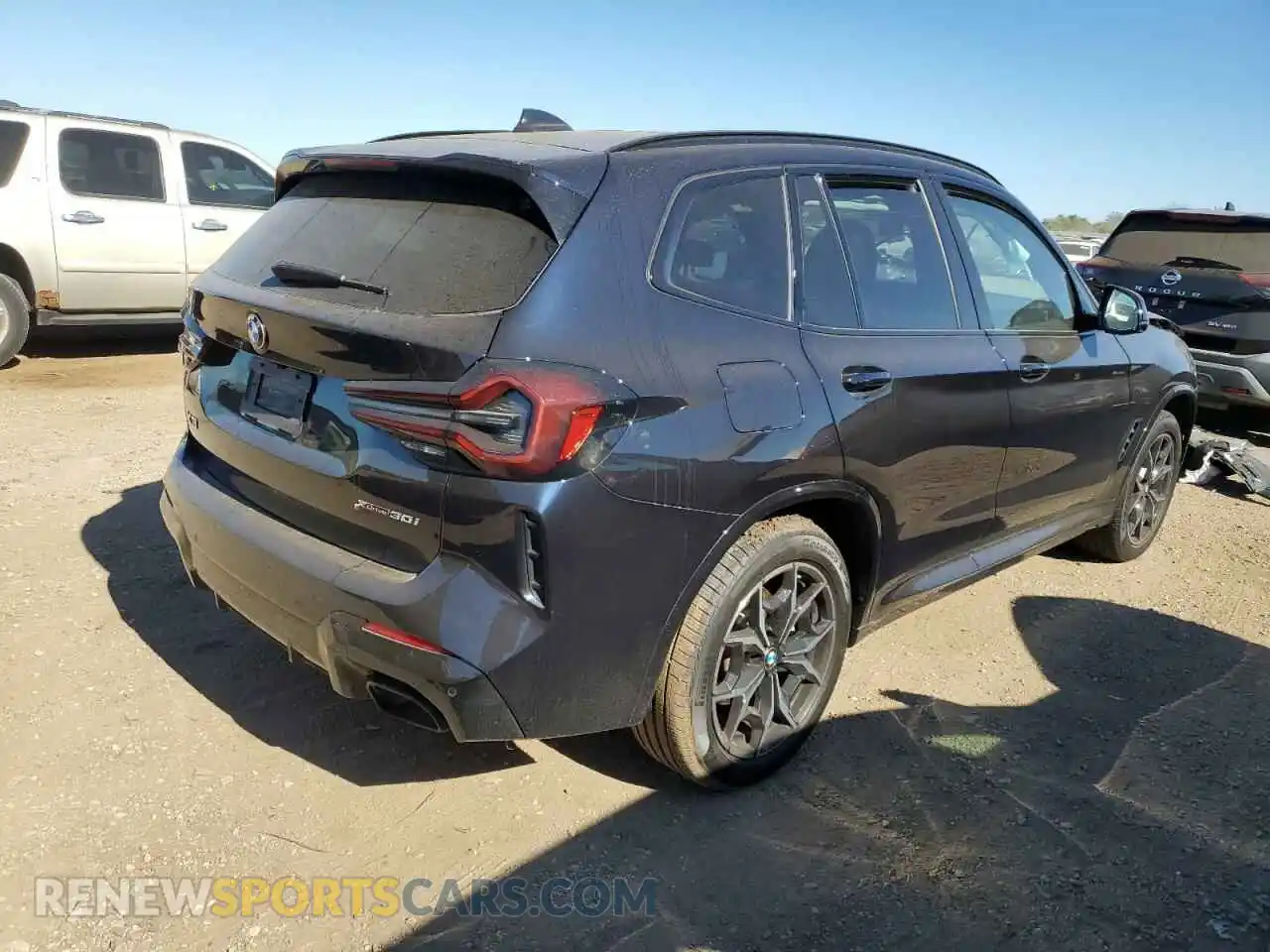 3 Photograph of a damaged car 5UX53DP03R9U58424 BMW X3 2024