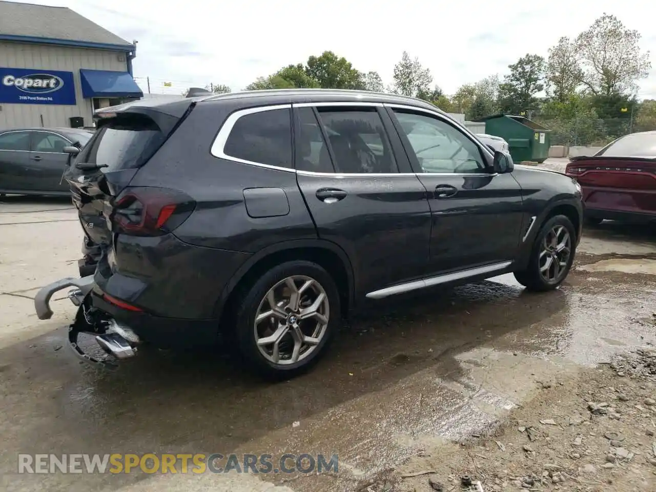 3 Photograph of a damaged car 5UX53DP03R9W01291 BMW X3 2024