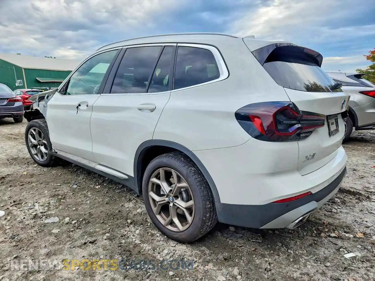 2 Photograph of a damaged car 5UX53DP04R9U60599 BMW X3 2024
