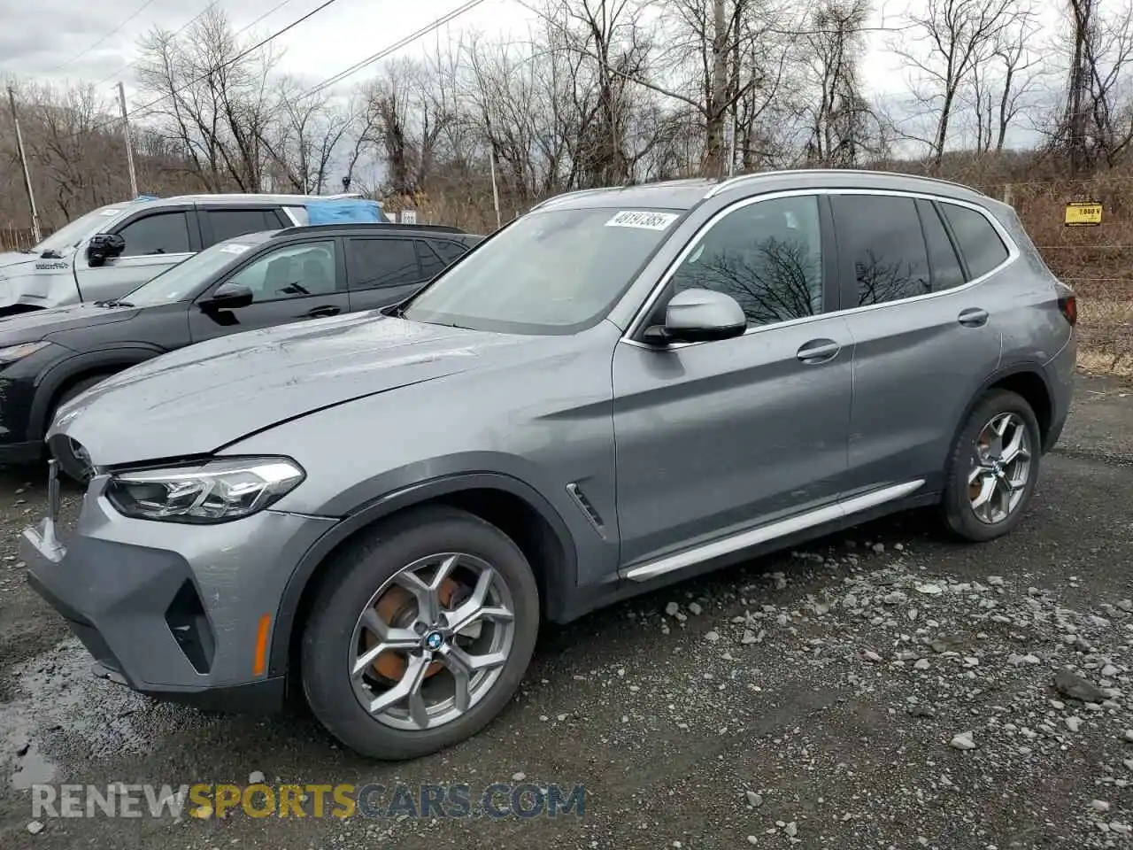 1 Photograph of a damaged car 5UX53DP04R9U62899 BMW X3 2024