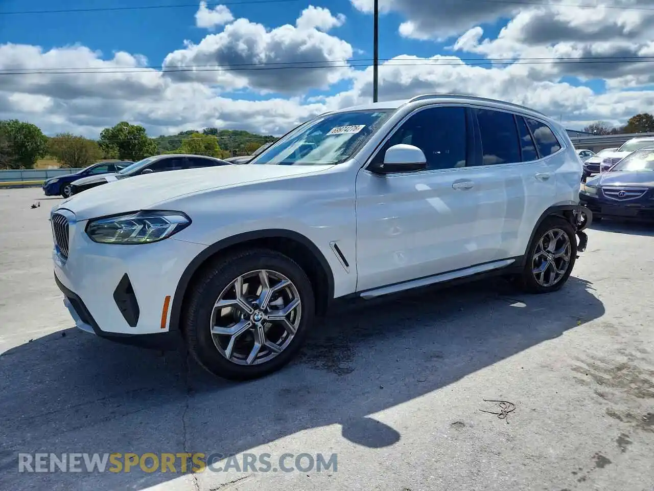 1 Photograph of a damaged car 5UX53DP05R9V49789 BMW X3 2024