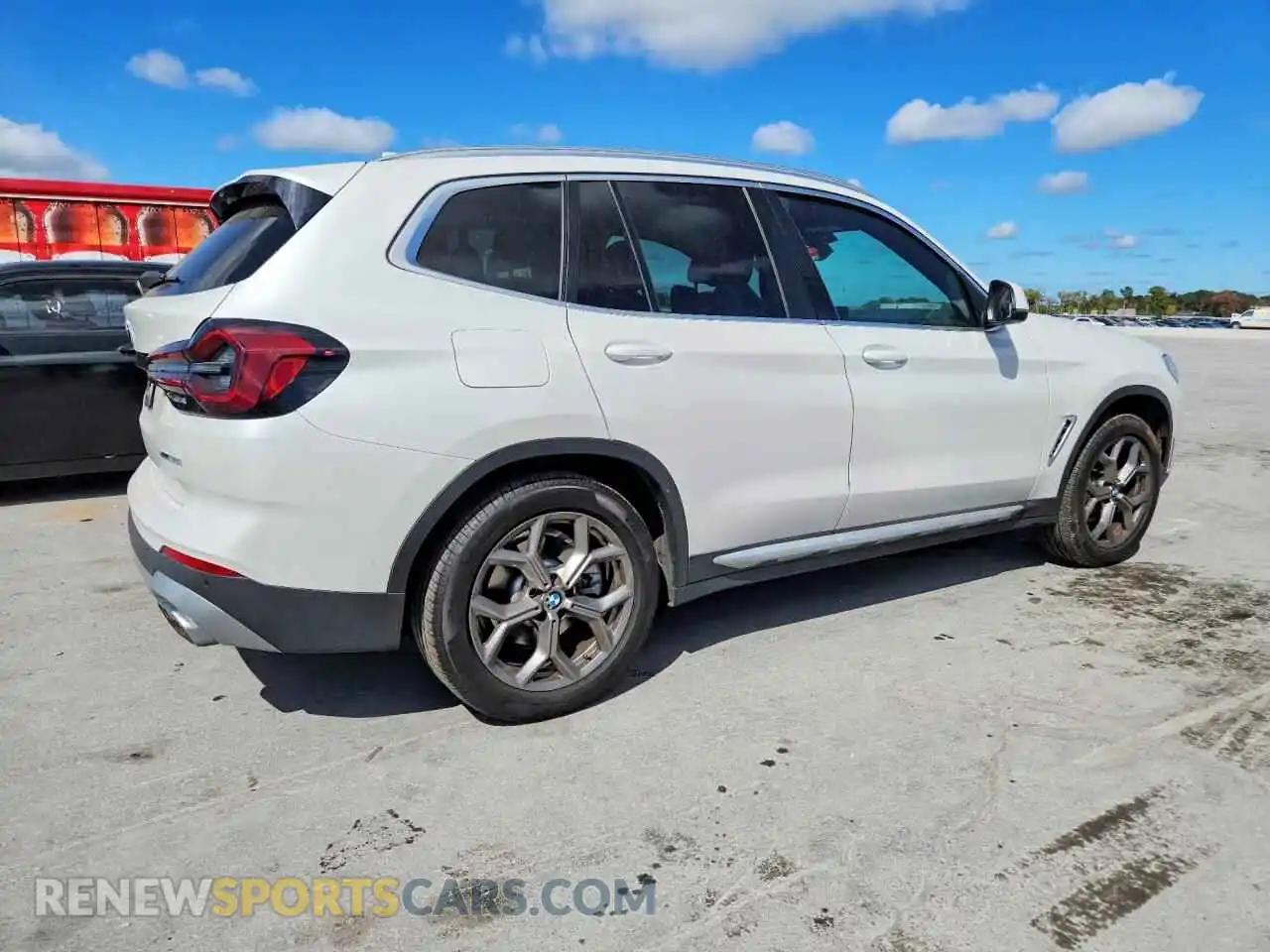 3 Photograph of a damaged car 5UX53DP05R9V49789 BMW X3 2024