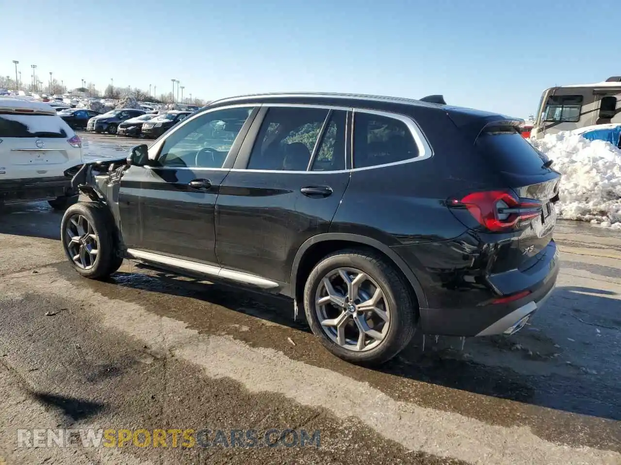 2 Photograph of a damaged car 5UX53DP05R9W10753 BMW X3 2024