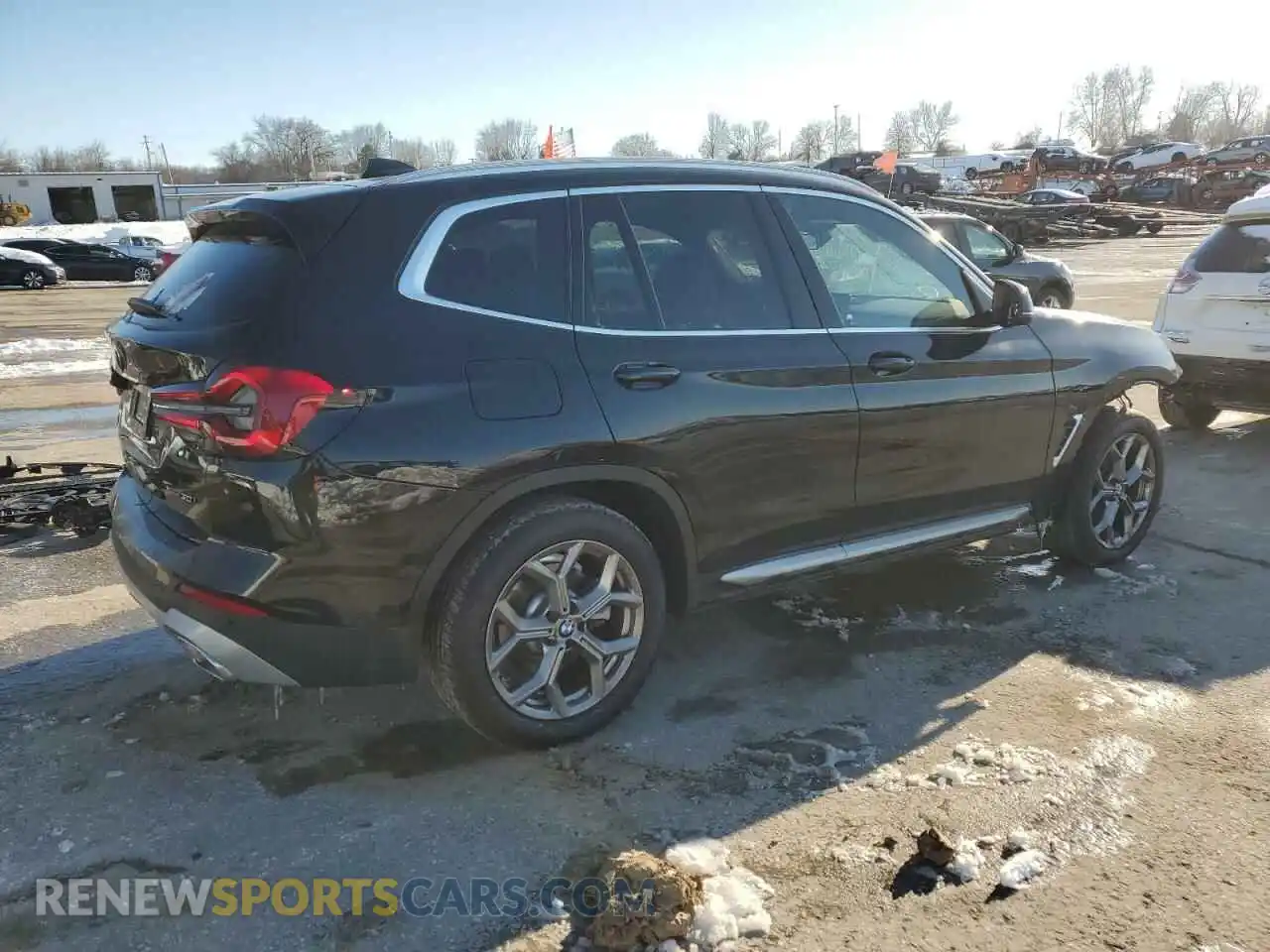 3 Photograph of a damaged car 5UX53DP05R9W10753 BMW X3 2024