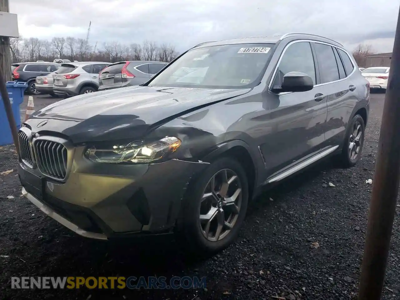 1 Photograph of a damaged car 5UX53DP05R9W13670 BMW X3 2024