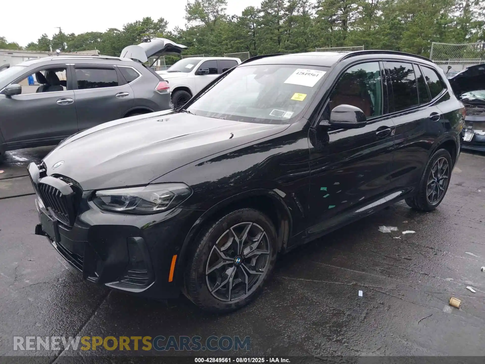 2 Photograph of a damaged car 5UX53DP05R9W69463 BMW X3 2024