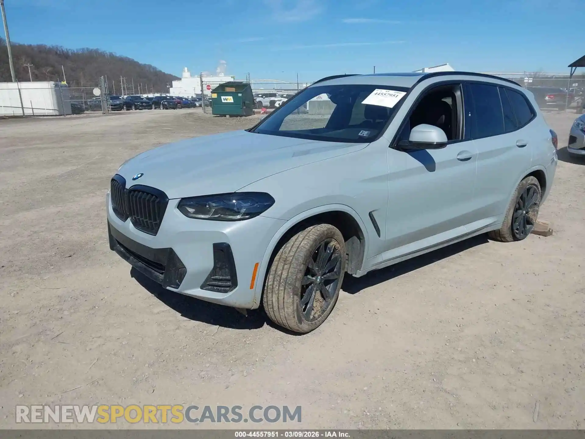 2 Photograph of a damaged car 5UX53DP06R9U57218 BMW X3 2024