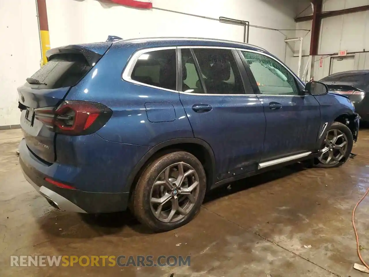 3 Photograph of a damaged car 5UX53DP06R9U95225 BMW X3 2024