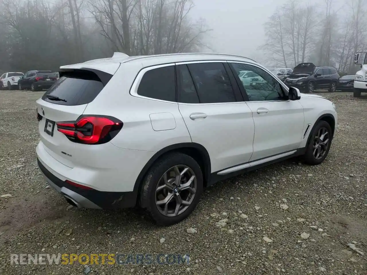 3 Photograph of a damaged car 5UX53DP06R9W27268 BMW X3 2024