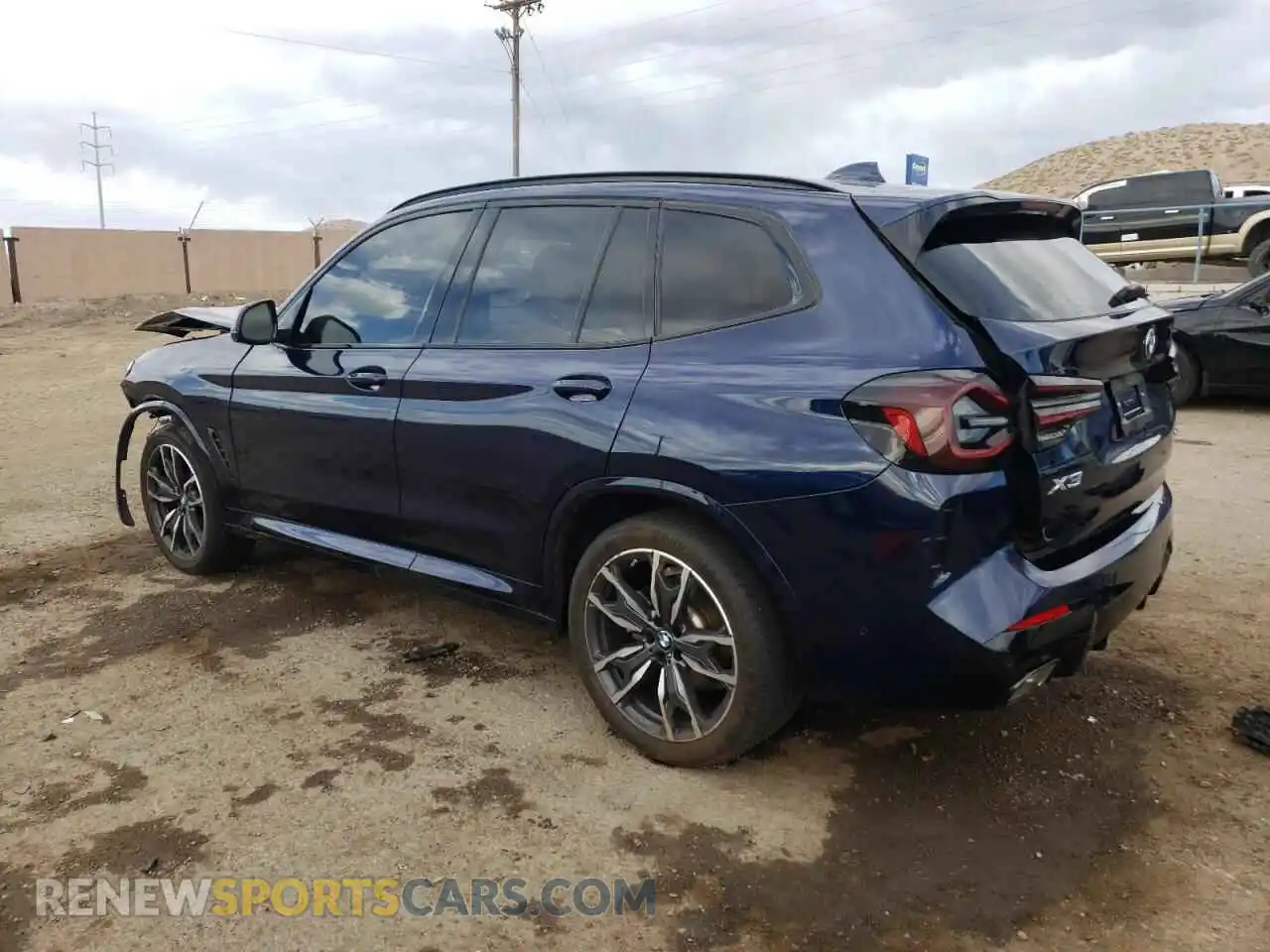2 Photograph of a damaged car 5UX53DP08R9U76434 BMW X3 2024