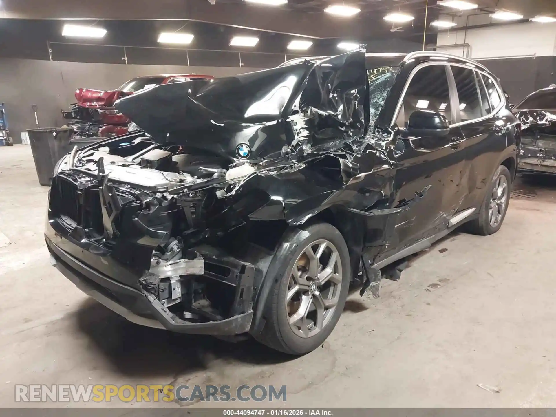 2 Photograph of a damaged car 5UX53DP09R9V13149 BMW X3 2024