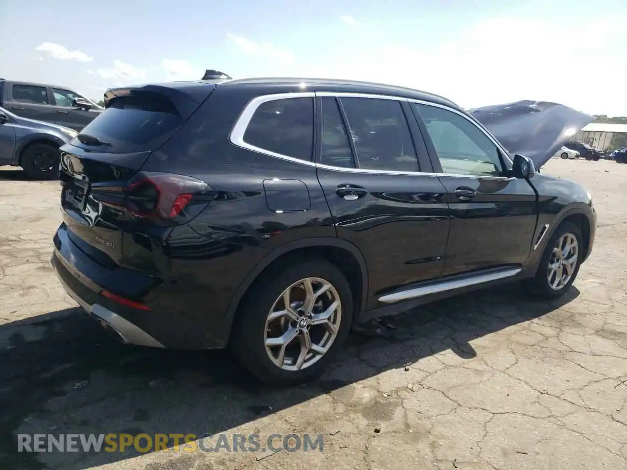 3 Photograph of a damaged car 5UX53DP09R9W19794 BMW X3 2024