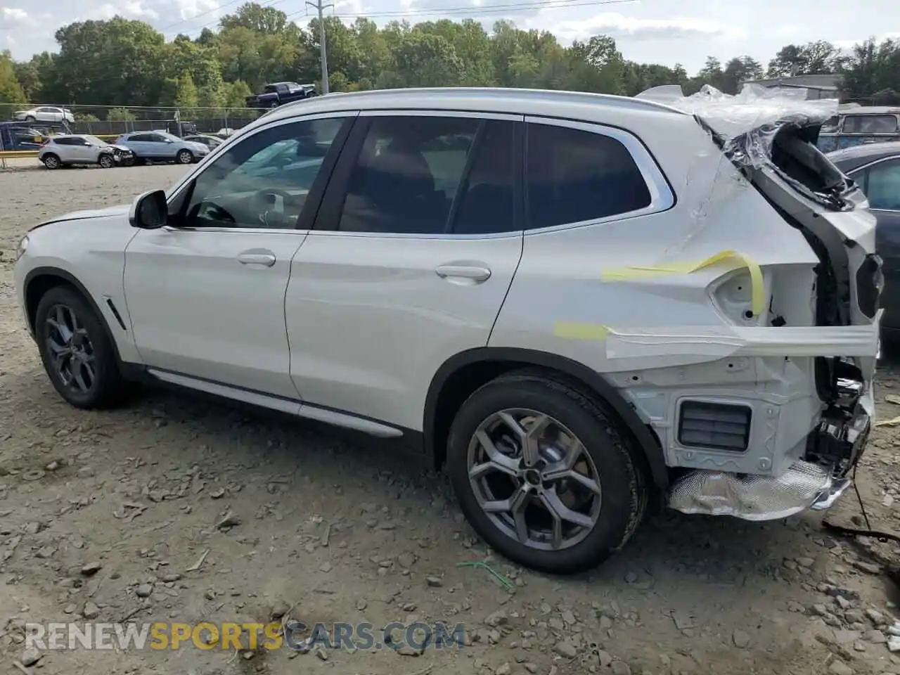 2 Photograph of a damaged car 5UX53DP09R9W94608 BMW X3 2024
