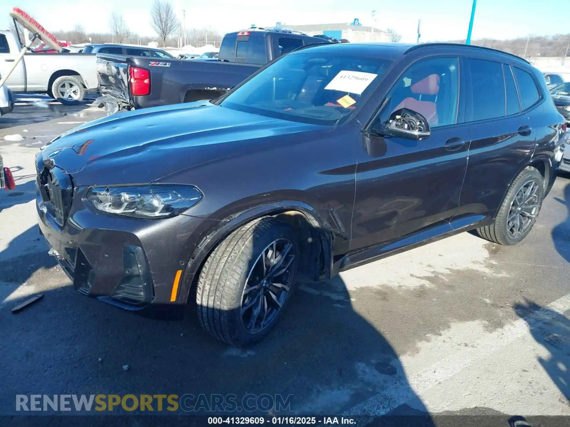 2 Photograph of a damaged car 5UX53DP0XR9T83432 BMW X3 2024