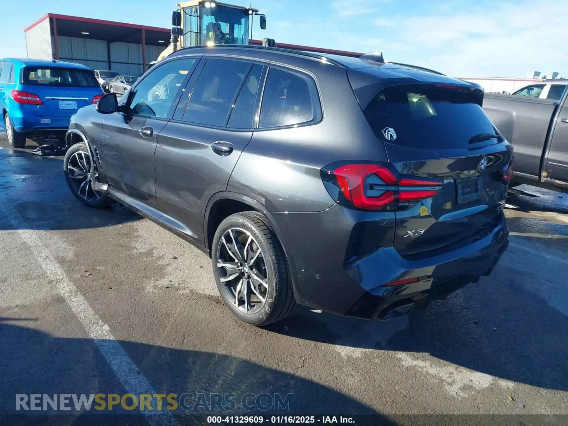 3 Photograph of a damaged car 5UX53DP0XR9T83432 BMW X3 2024