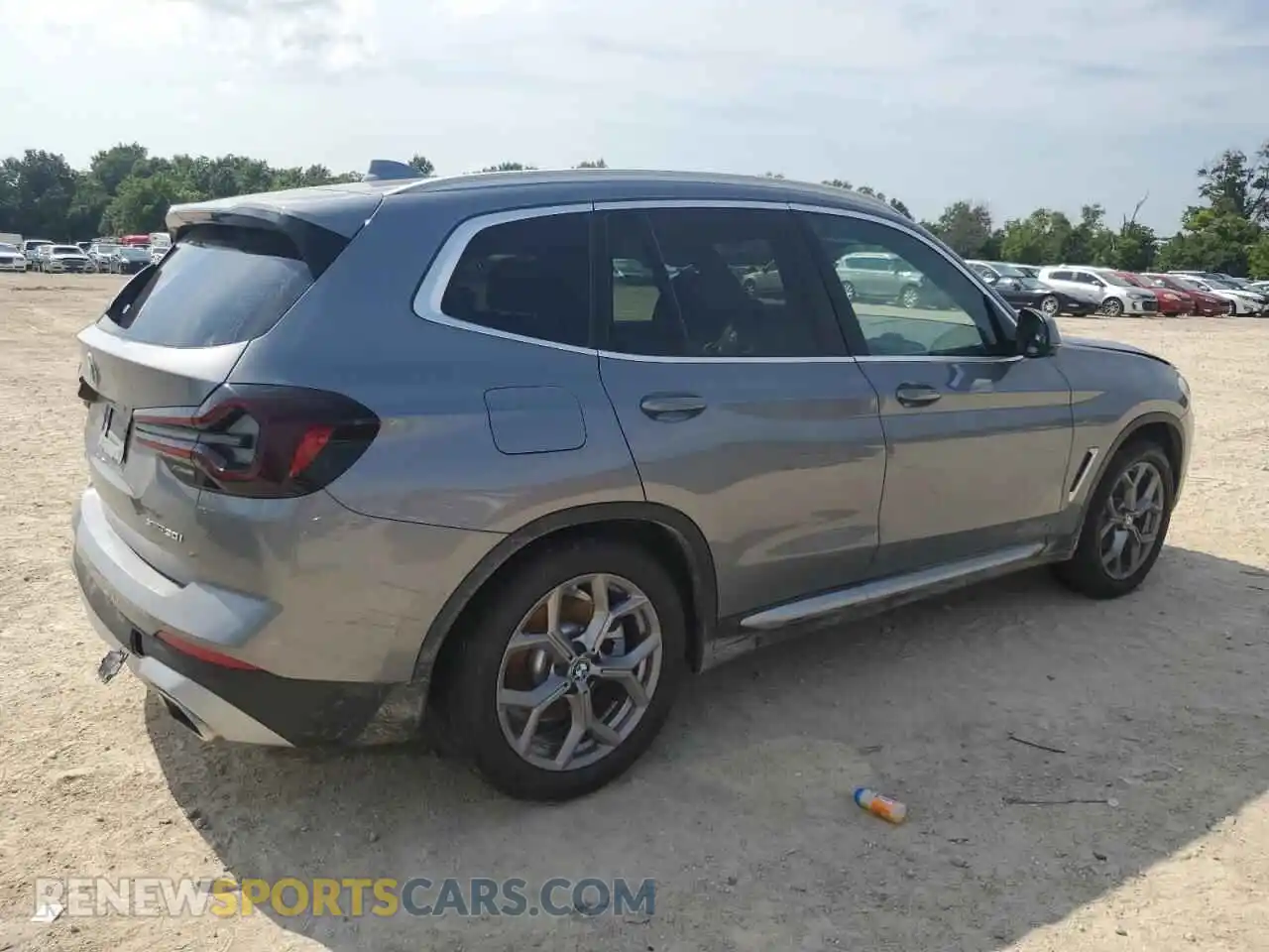 3 Photograph of a damaged car 5UX53DP0XR9V89642 BMW X3 2024