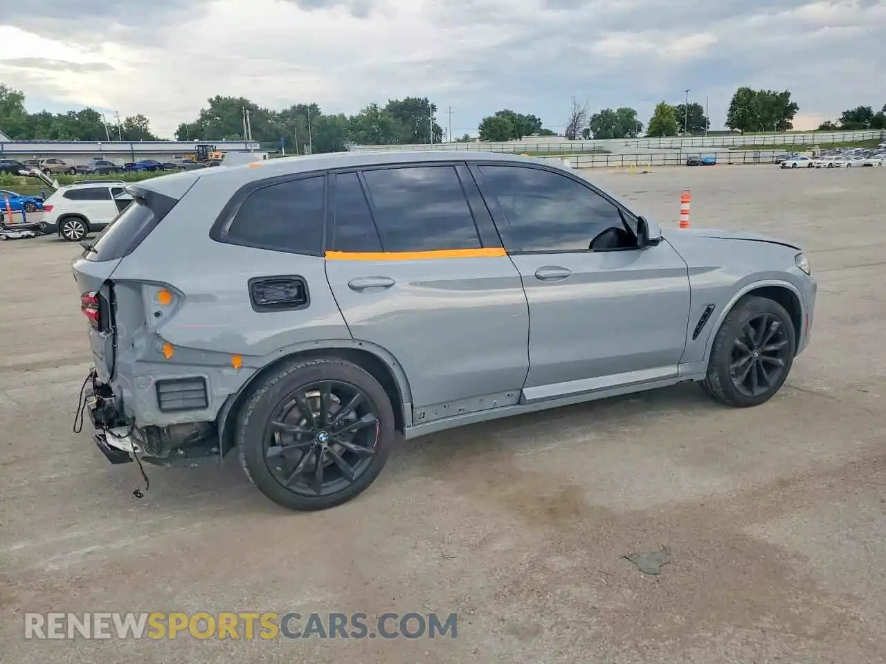 3 Фотография поврежденного автомобиля 5UX53DP0XR9W67465 BMW X3 2024