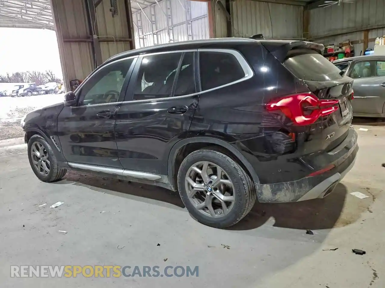 2 Photograph of a damaged car 5UX53DP0XR9W67482 BMW X3 2024