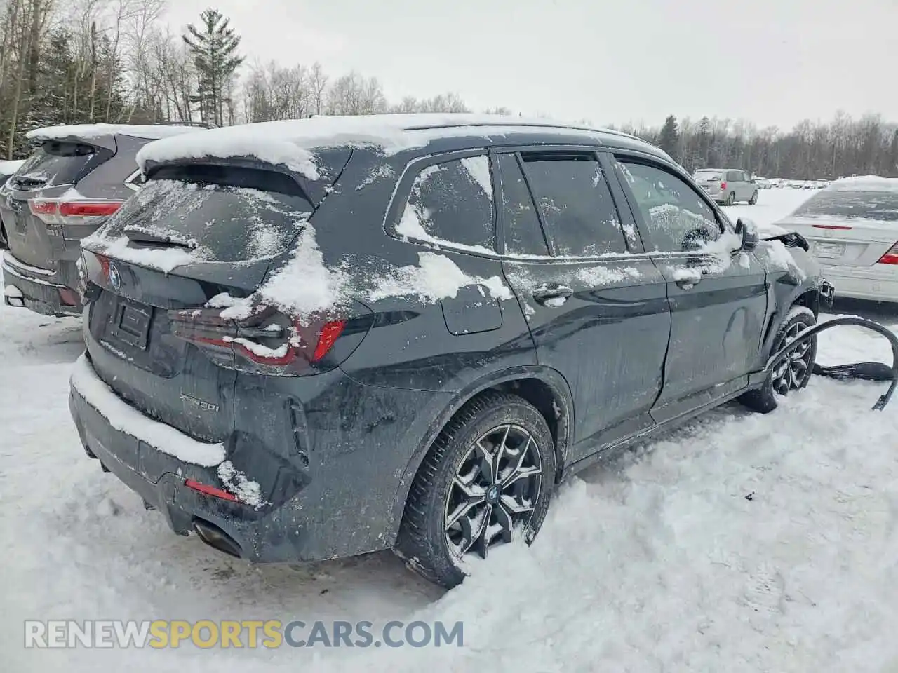 3 Photograph of a damaged car 5UX53DP0XR9W87036 BMW X3 2024