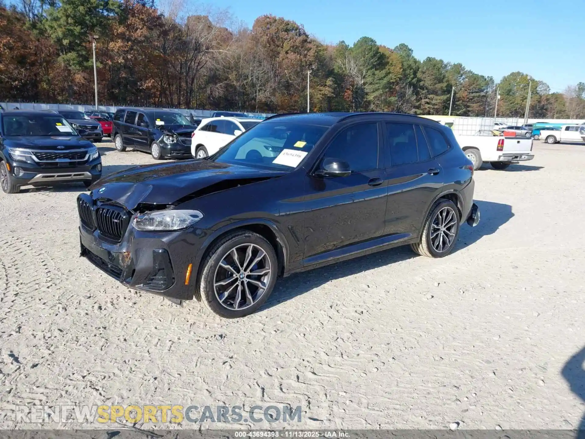 2 Photograph of a damaged car 5UX83DP01R9X18641 BMW X3 2024