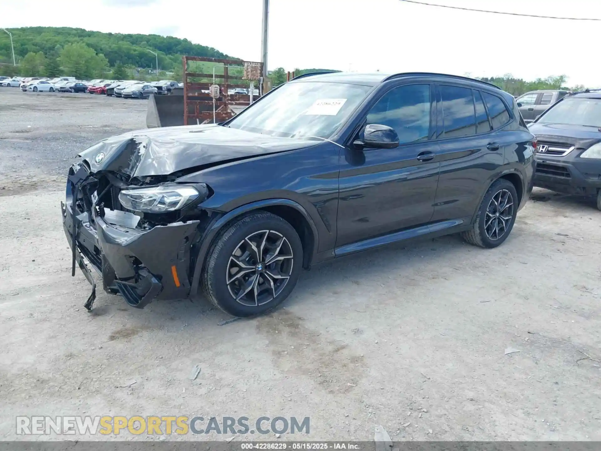 2 Photograph of a damaged car 5UX83DP05R9V58294 BMW X3 2024