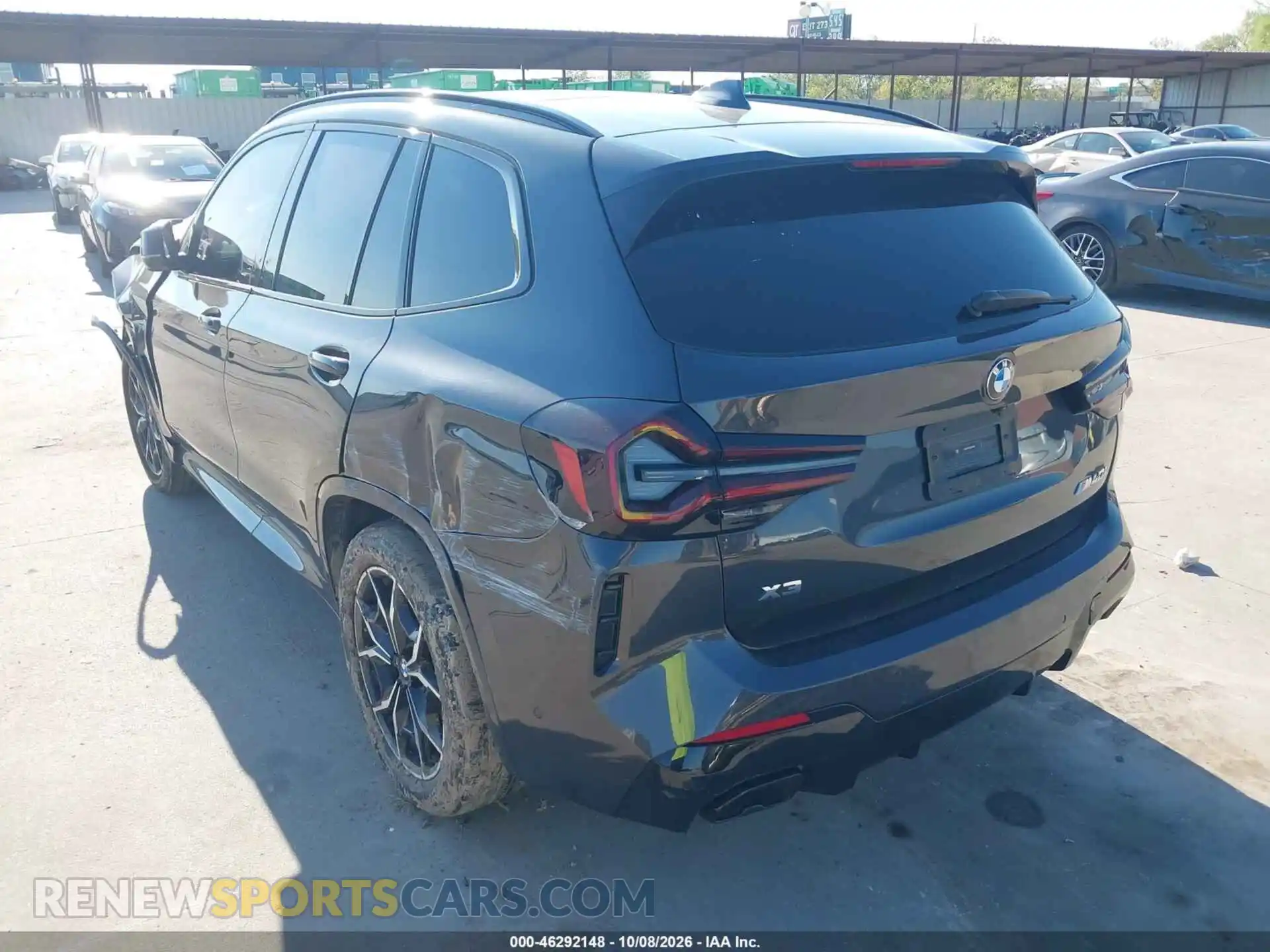 3 Photograph of a damaged car 5UX83DP07R9X15209 BMW X3 2024