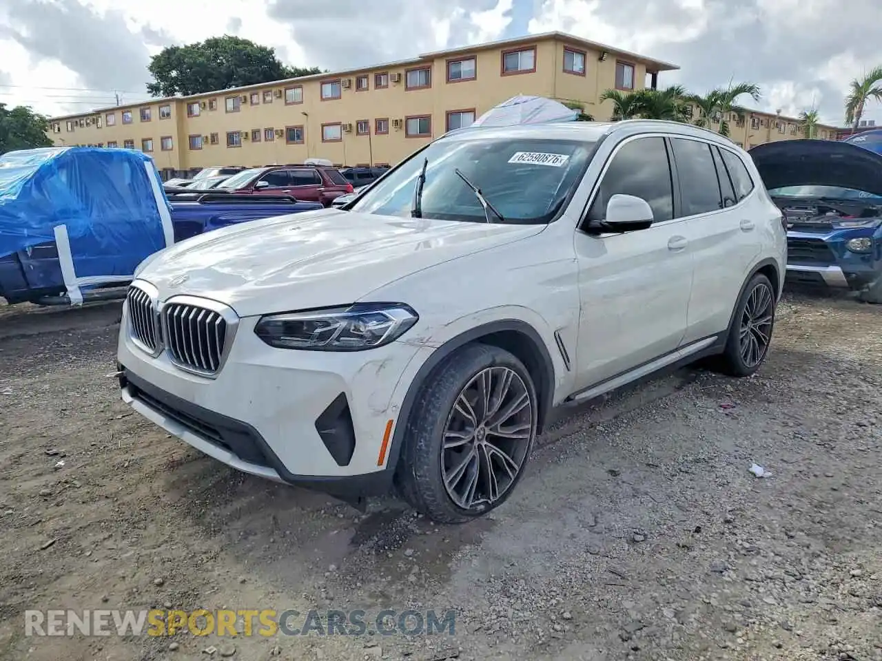 1 Фотография поврежденного автомобиля WBX47DP01RN250831 BMW X3 2024