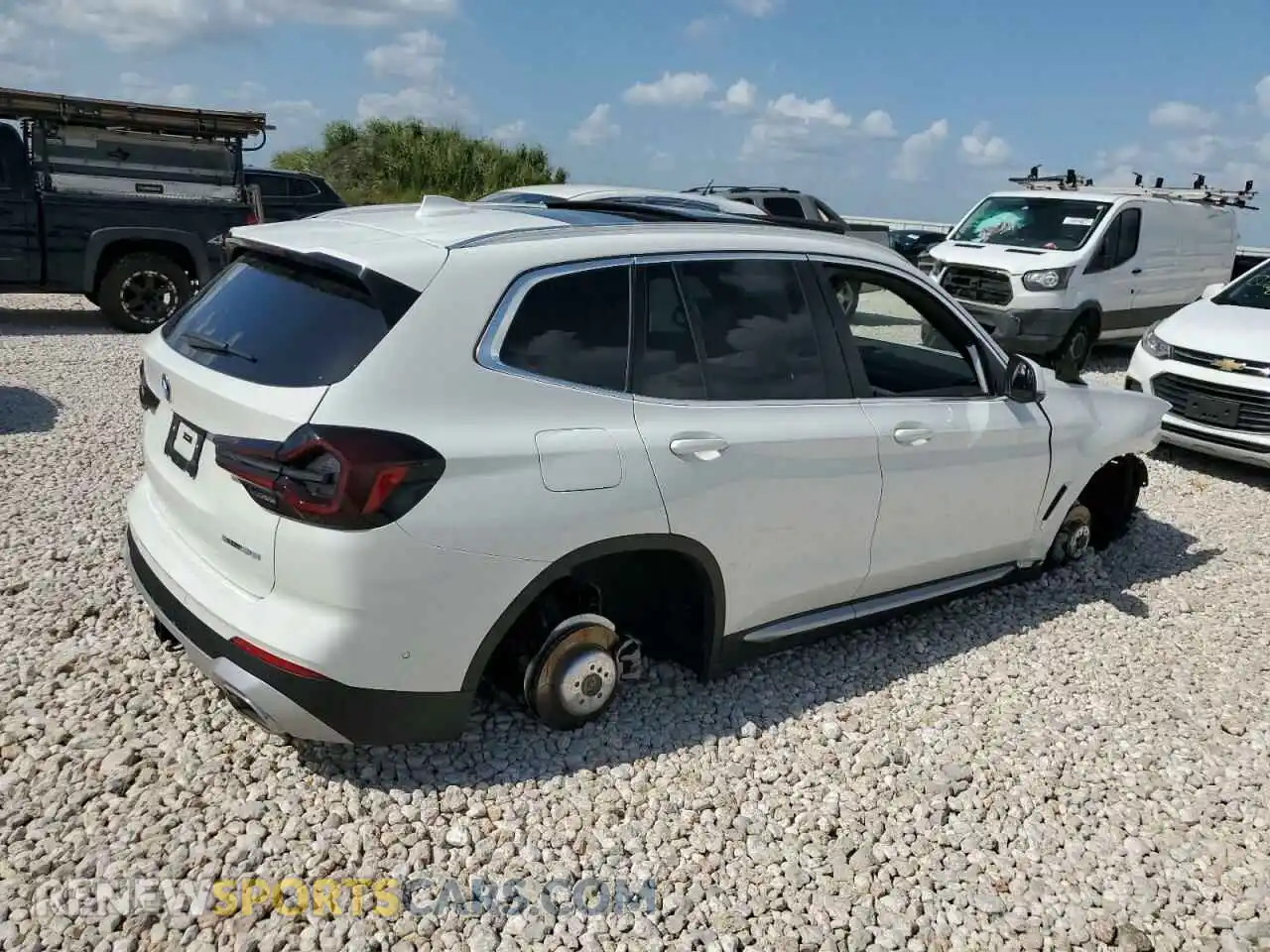 3 Photograph of a damaged car WBX47DP05RN252811 BMW X3 2024