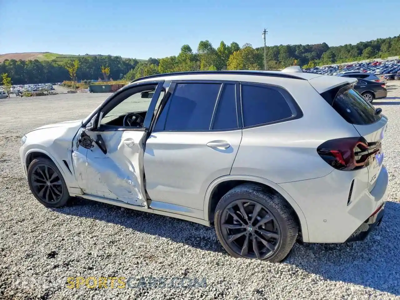2 fotografías del automóvil dañado WBX47DP07RN317352 BMW X3 2024