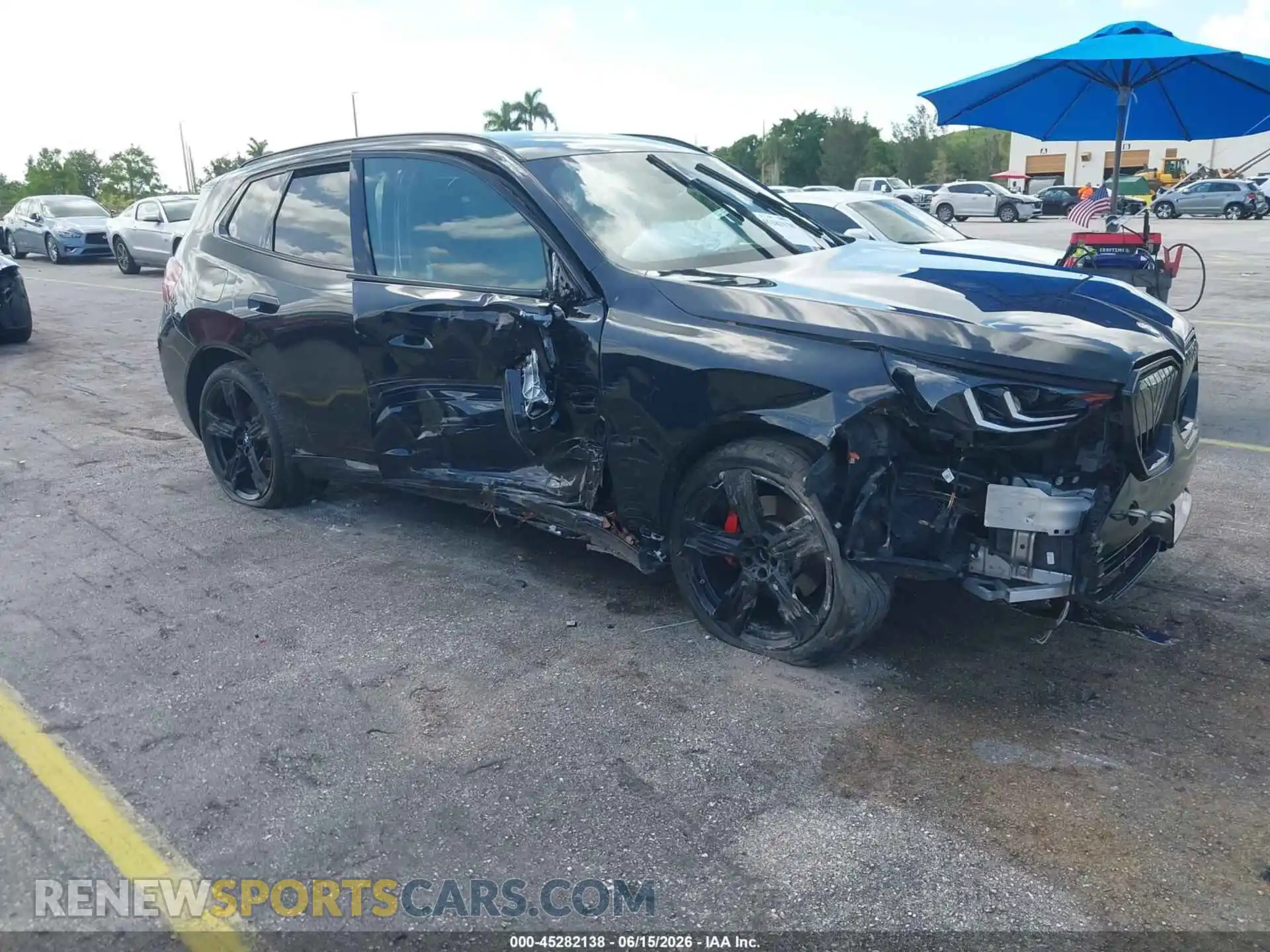 1 Photograph of a damaged car 5UX53GP00S9Z65109 BMW X3 2025