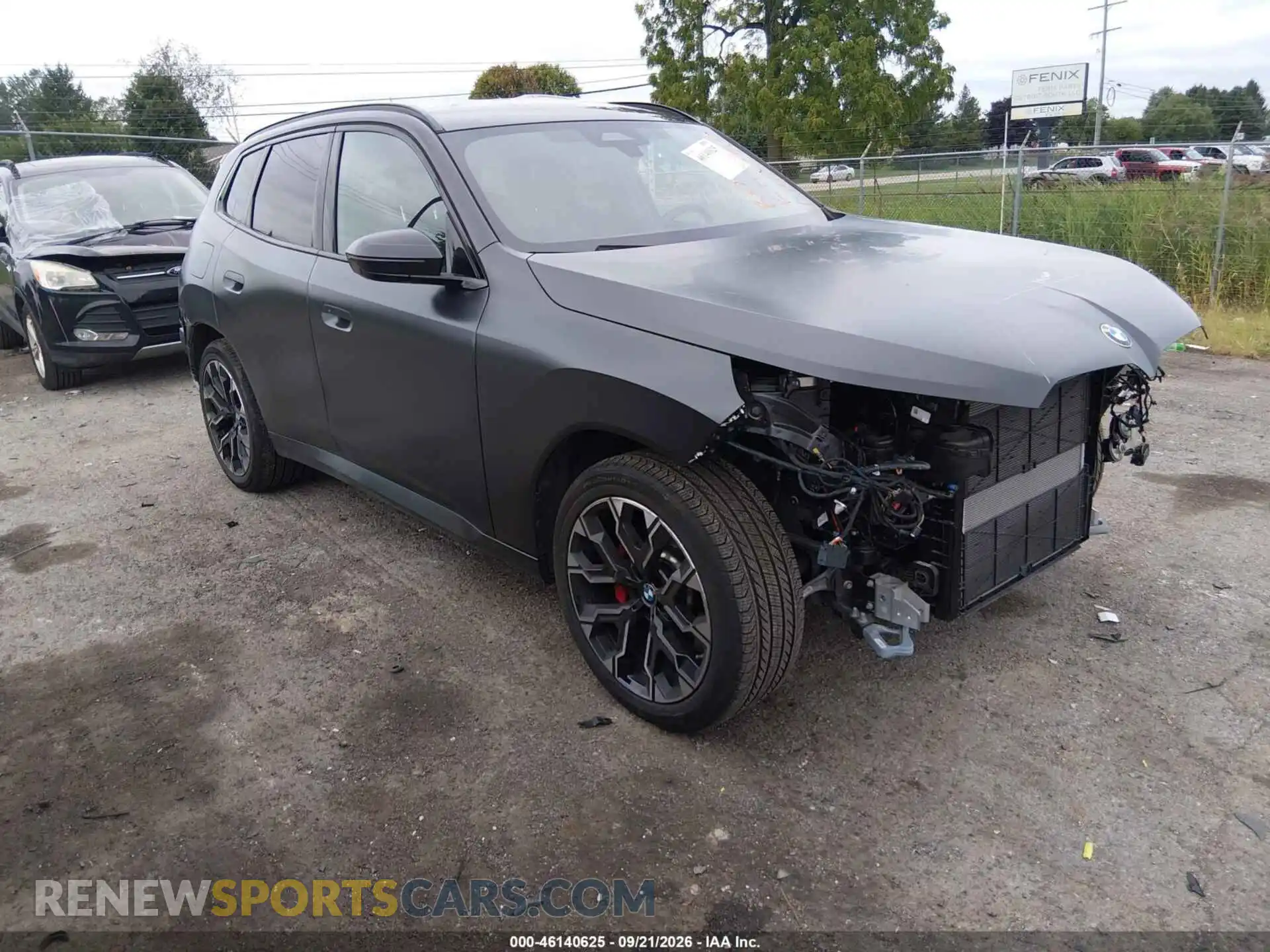 1 Photograph of a damaged car 5UX53GP00S9Z89166 BMW X3 2025