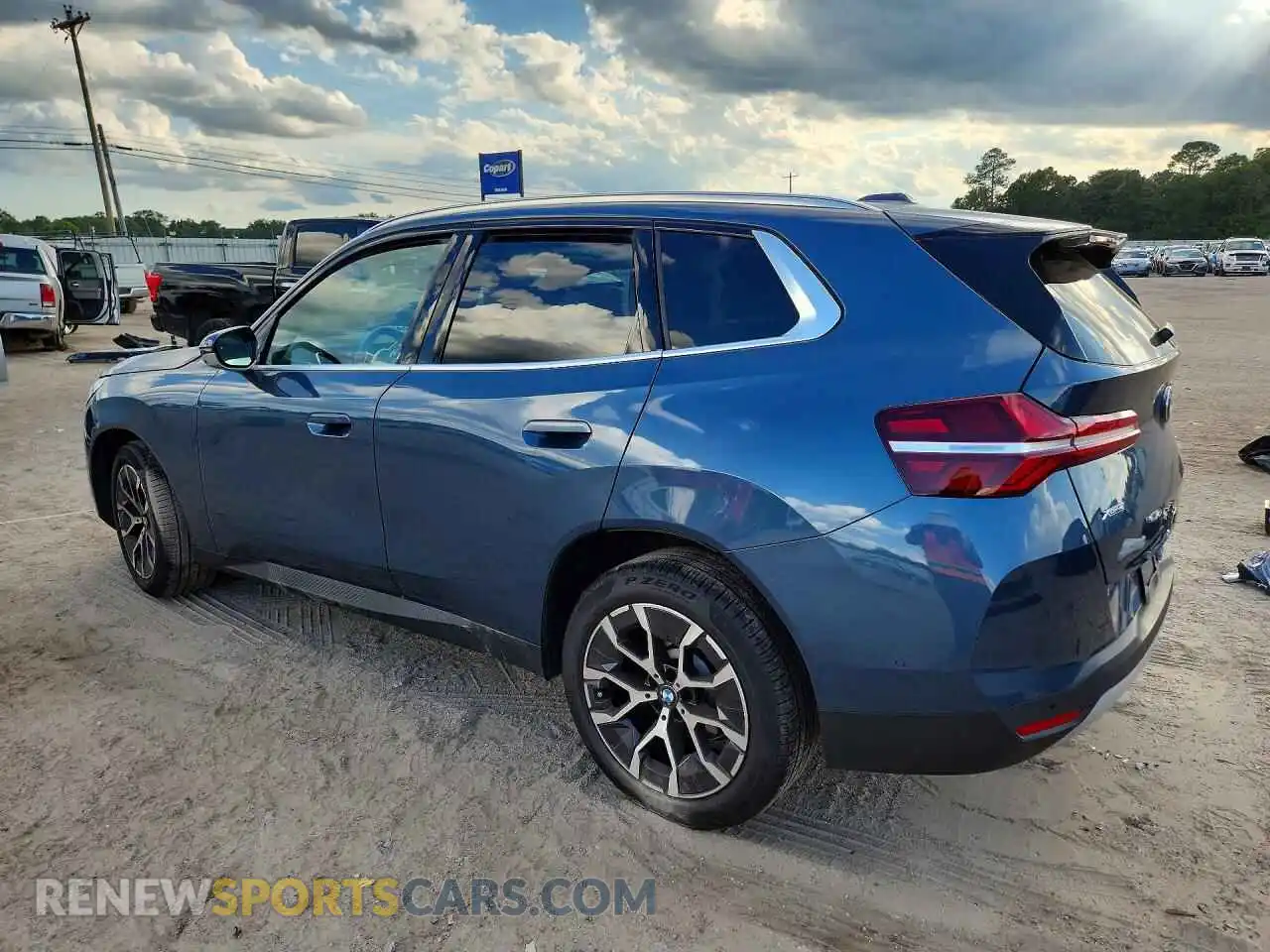 2 Photograph of a damaged car 5UX53GP02S9091524 BMW X3 2025