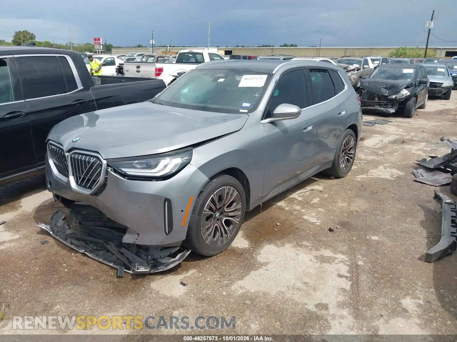 2 Photograph of a damaged car 5UX53GP02S9127843 BMW X3 2025