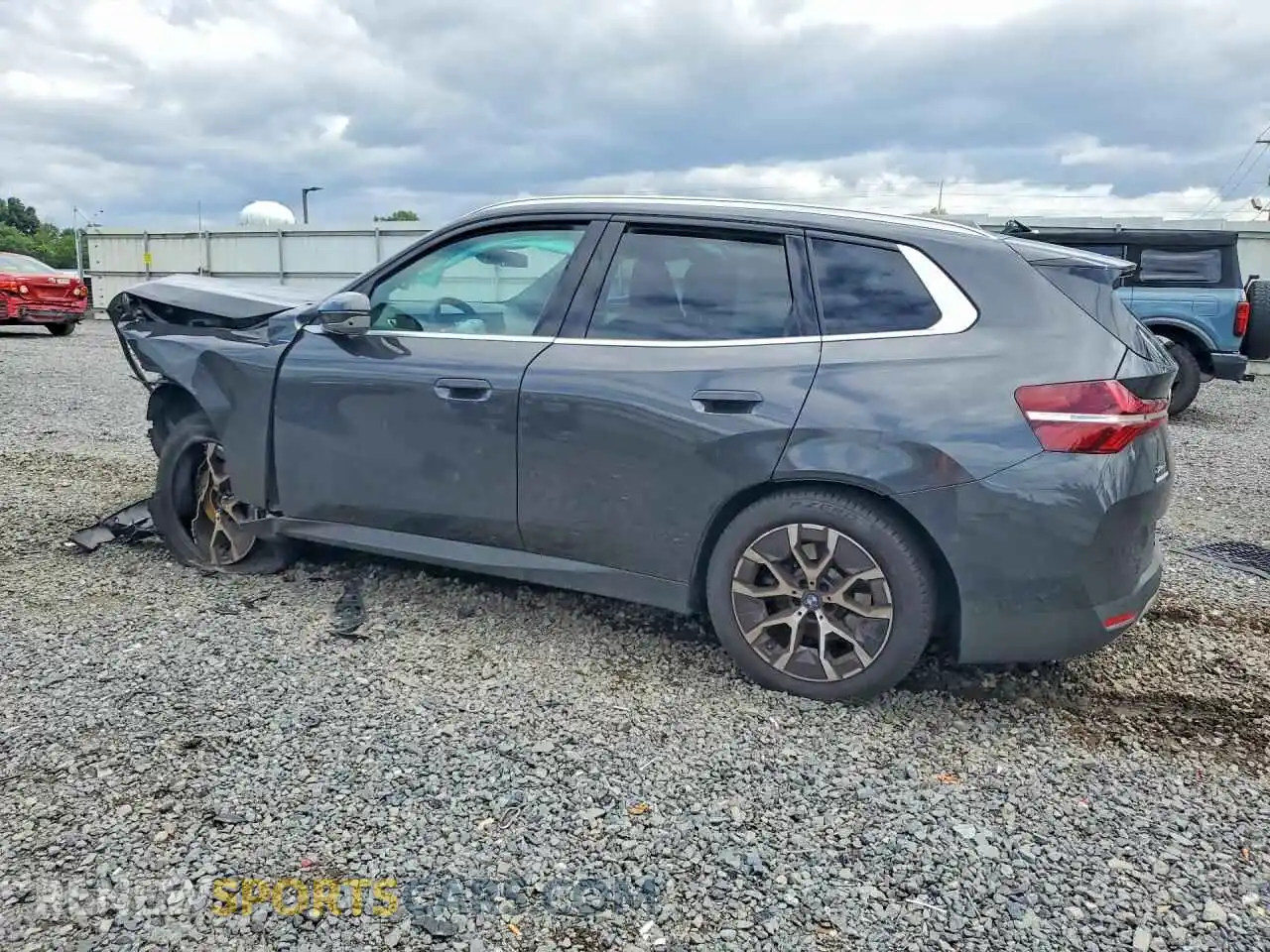 2 Photograph of a damaged car 5UX53GP02S9130919 BMW X3 2025
