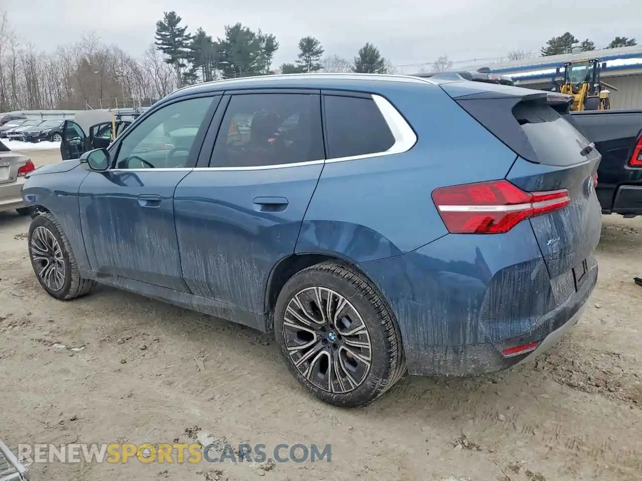 2 Photograph of a damaged car 5UX53GP03S9109884 BMW X3 2025