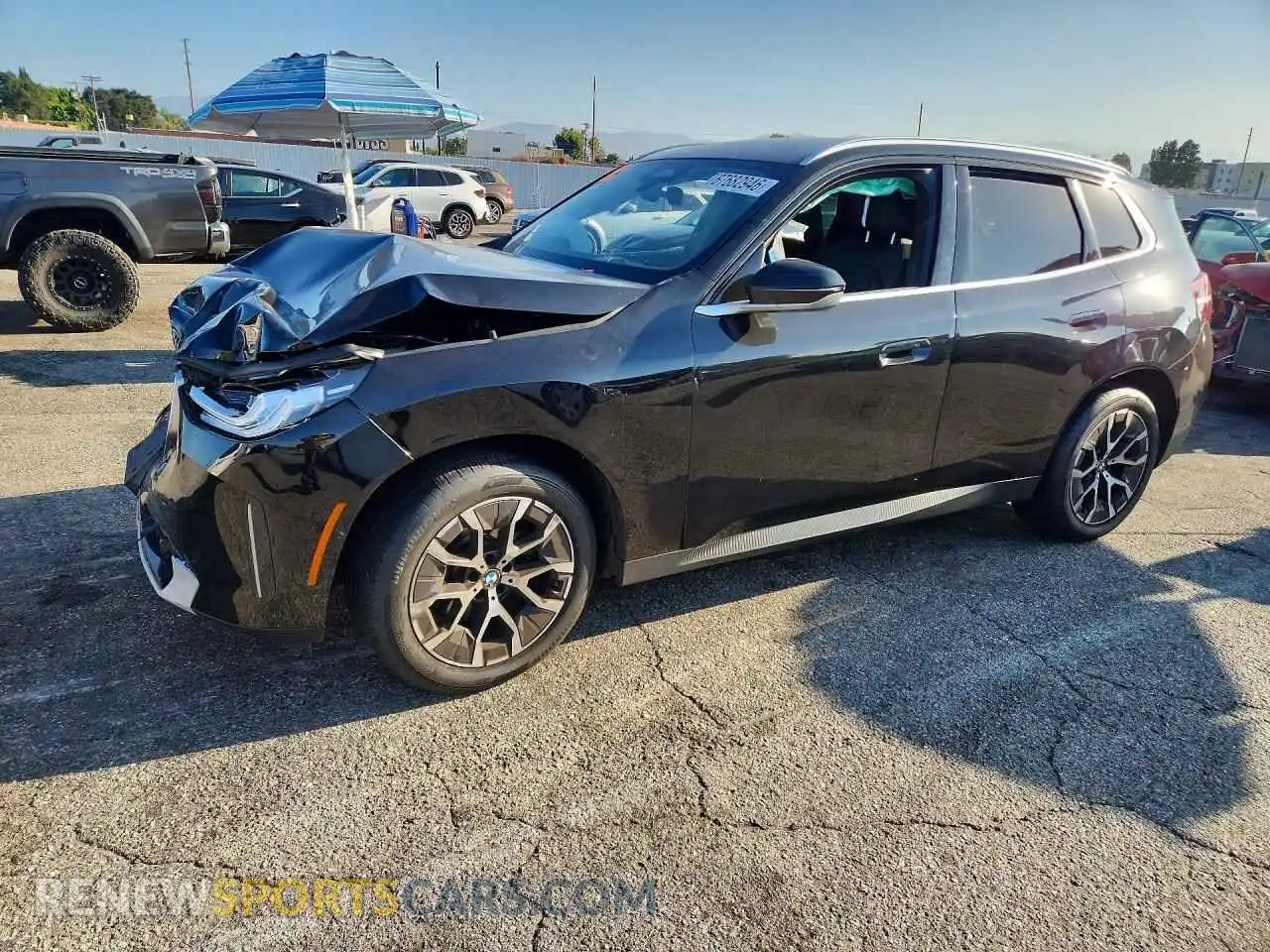 1 Photograph of a damaged car 5UX53GP03S9Z97729 BMW X3 2025