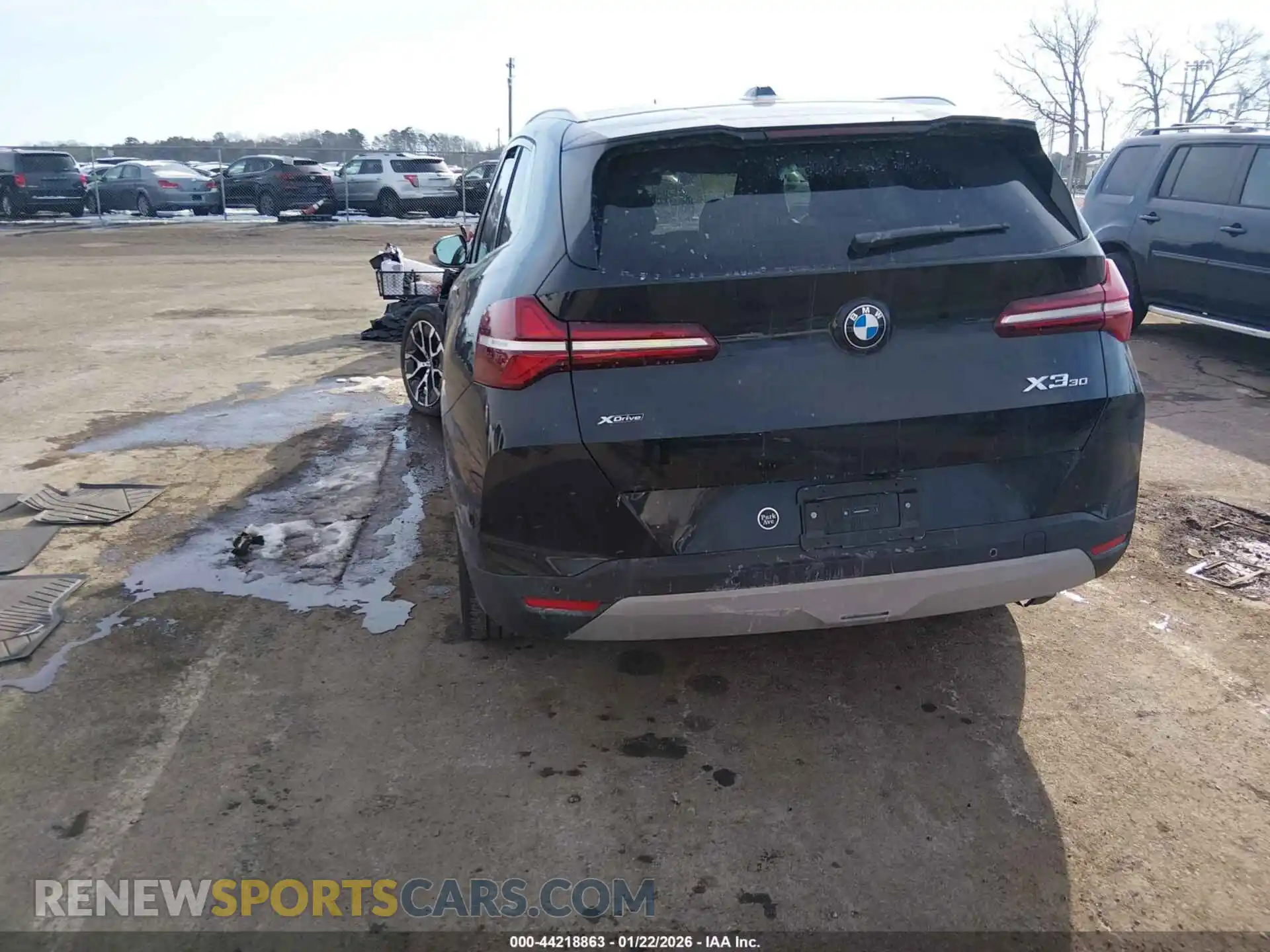 3 Photograph of a damaged car 5UX53GP05S9033455 BMW X3 2025