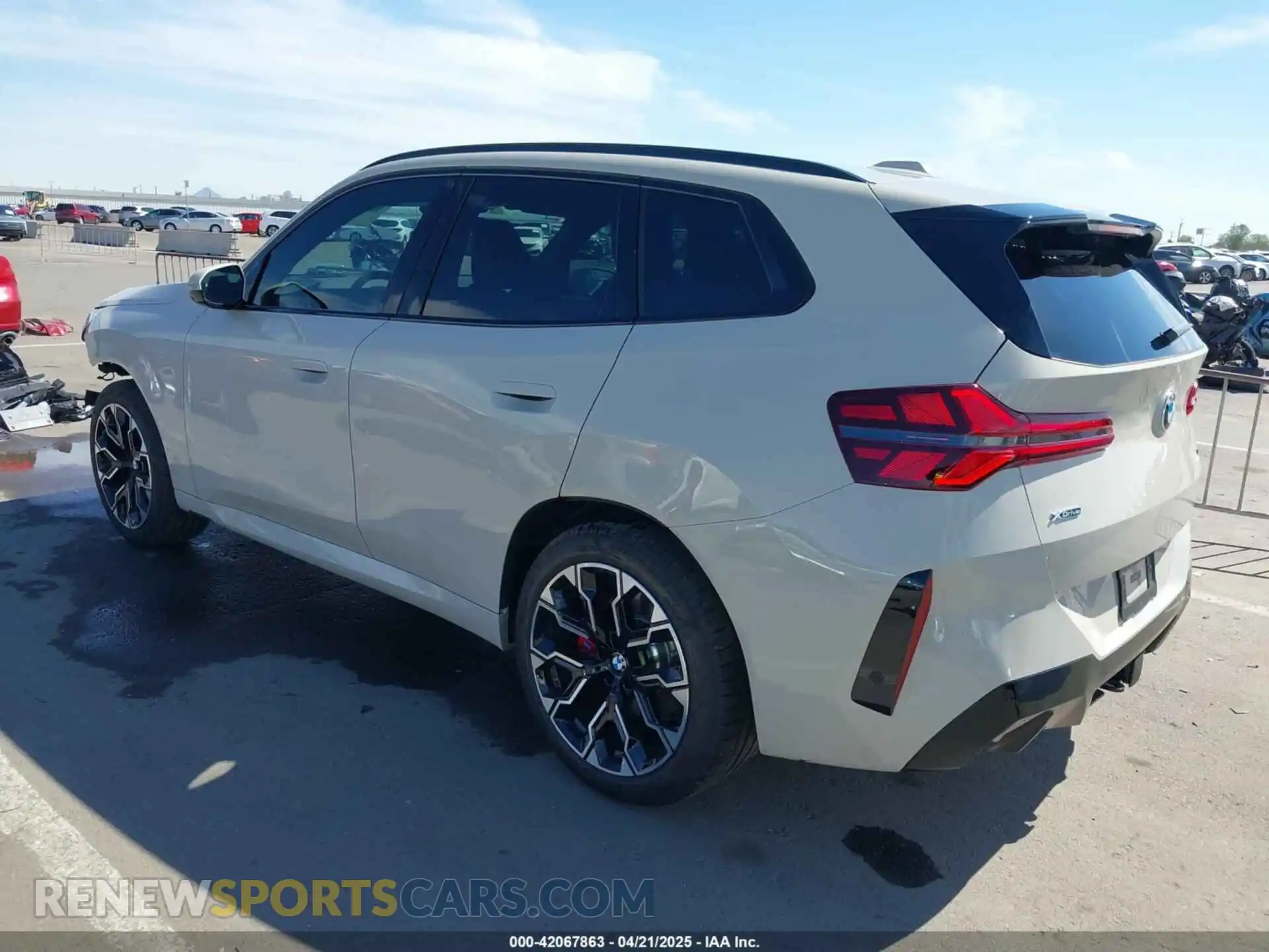 3 Фотография поврежденного автомобиля 5UX53GP05S9Z07061 BMW X3 2025