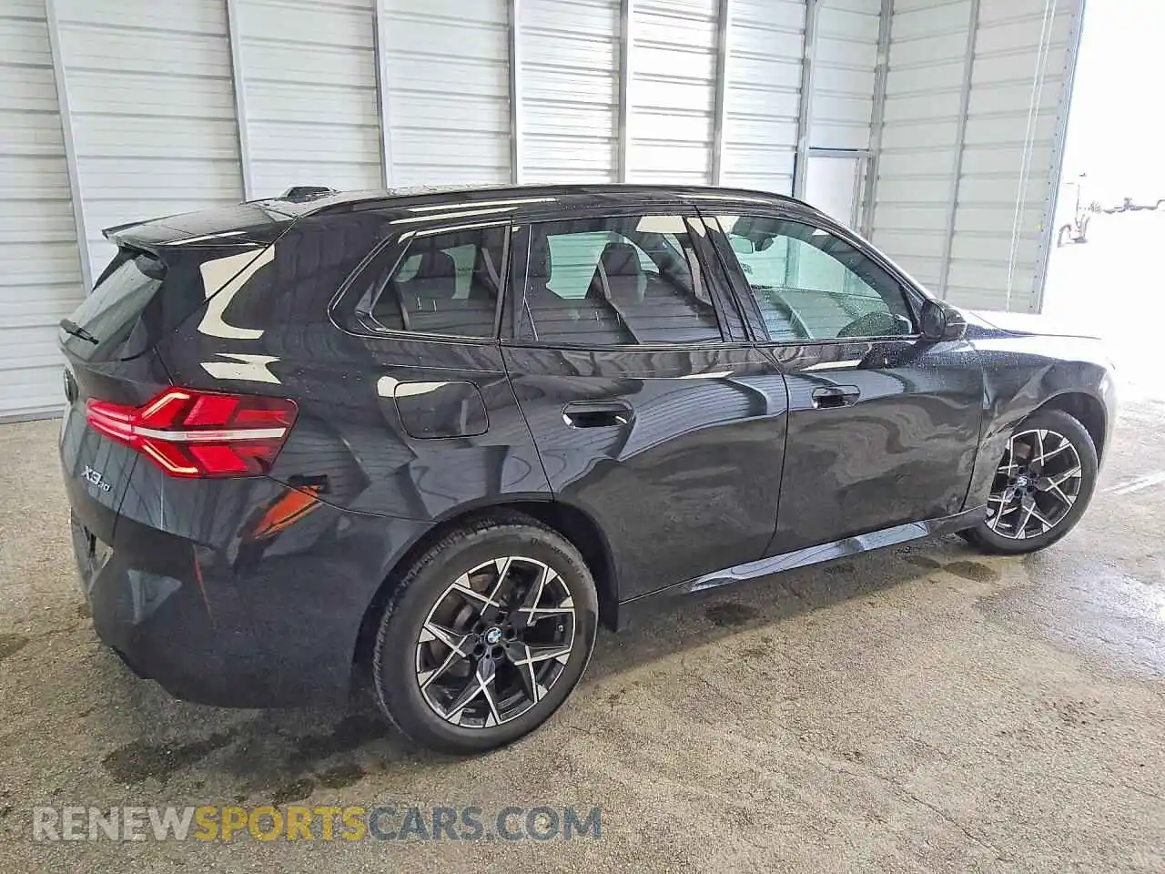 3 Photograph of a damaged car 5UX53GP06S9098847 BMW X3 2025