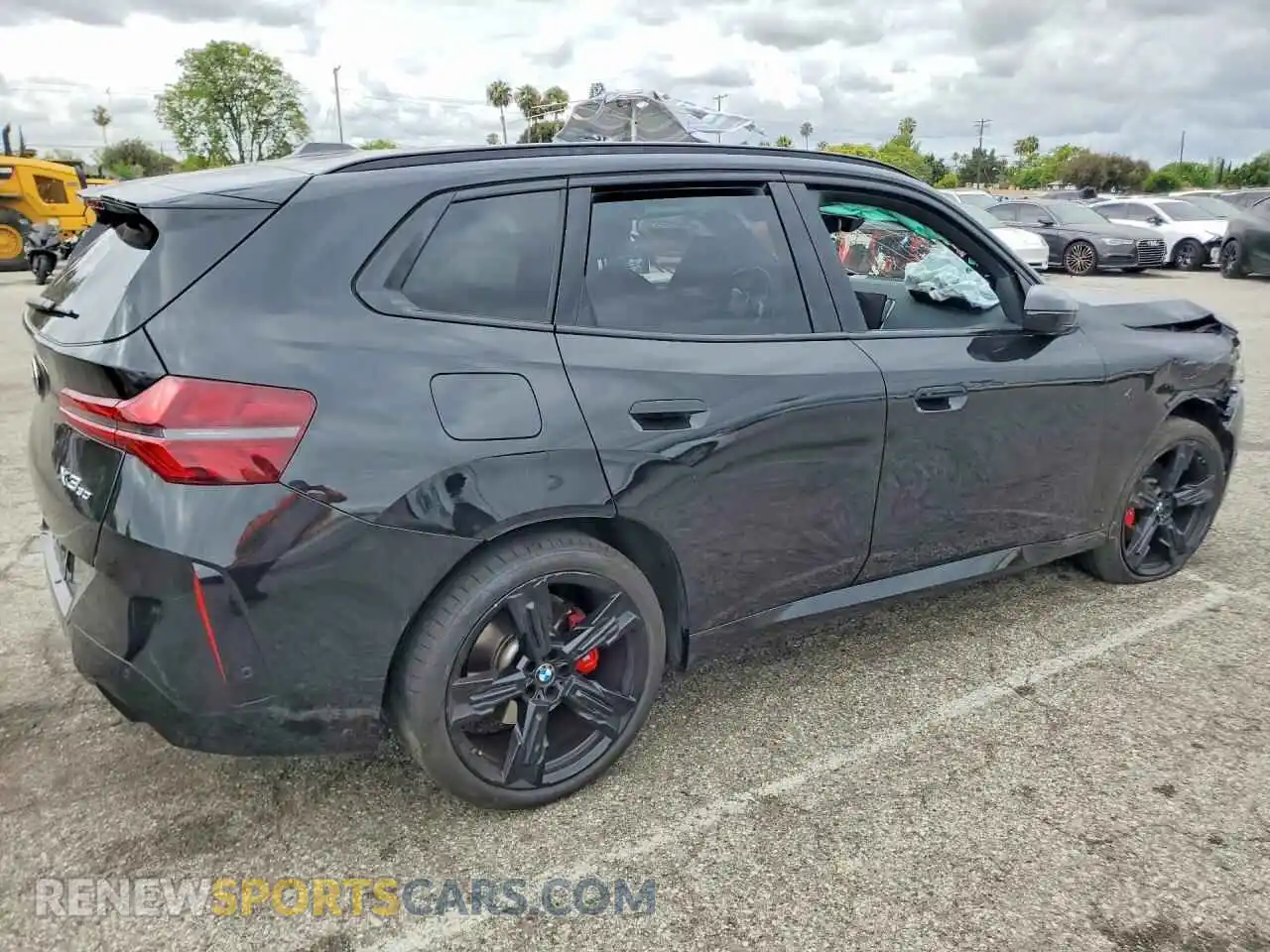 3 fotografías del automóvil dañado 5UX53GP06S9Z27884 BMW X3 2025