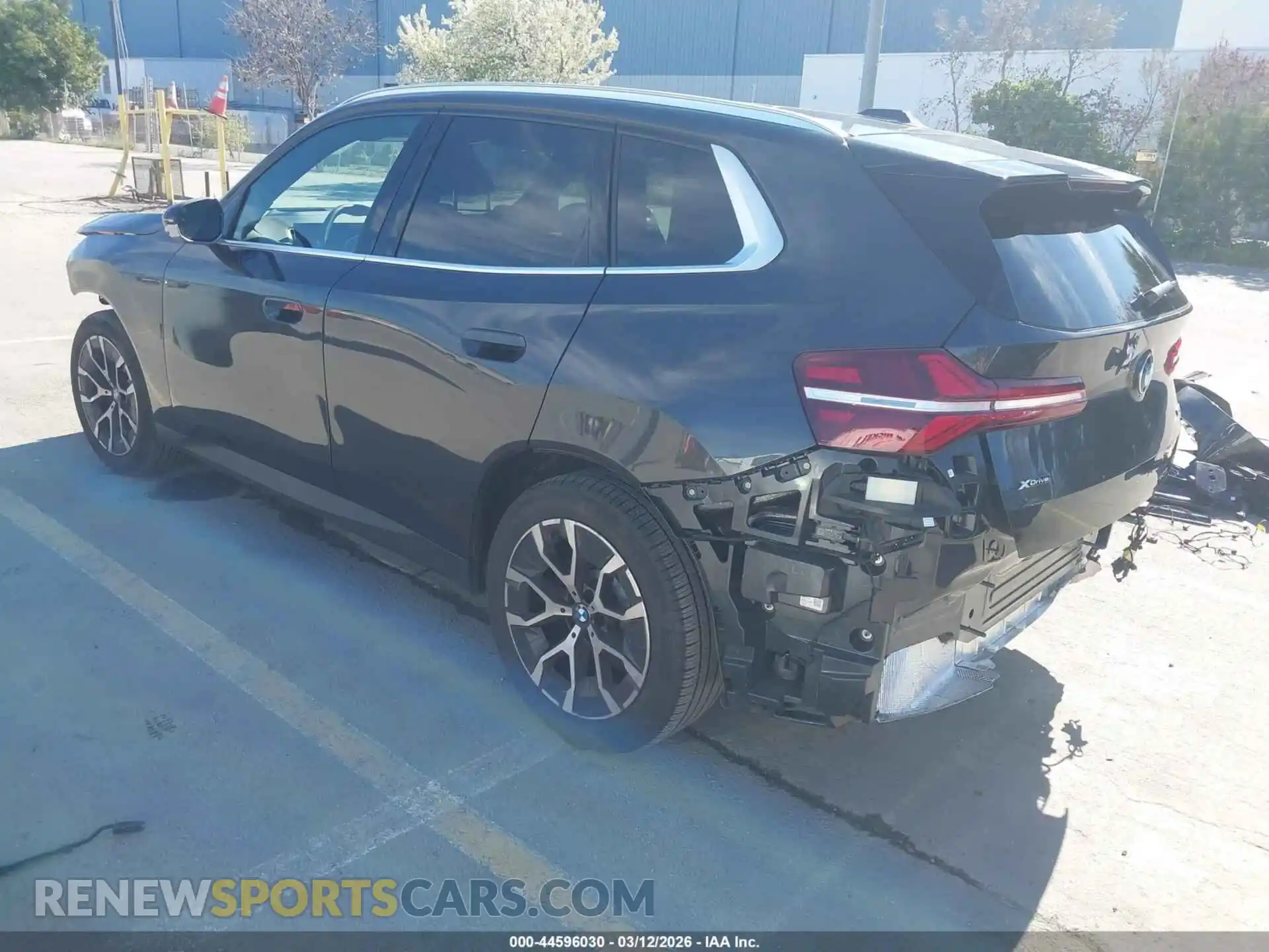 3 Photograph of a damaged car 5UX53GP07S9007178 BMW X3 2025